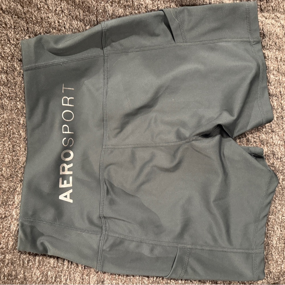 2 pairs Aeros sport women’s spandex Gray Shorts & black shorts never worn size M